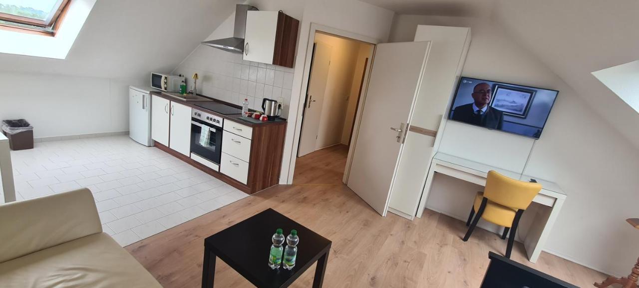 Ganze 2 Raum Ferienwohnung Rechts Baderitz ภายนอก รูปภาพ